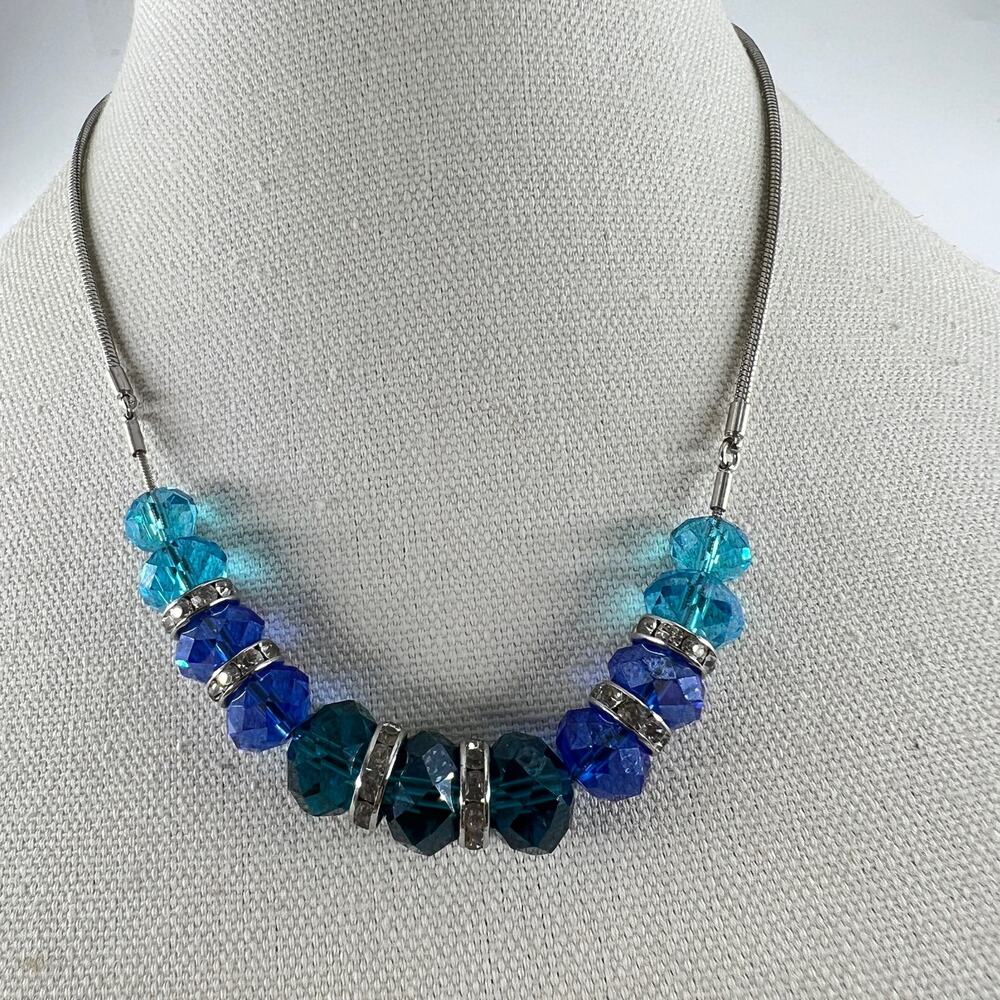 Nine West Blue Ombre Faceted Glass Bead Rhinestone Collar Necklace Silver Tone